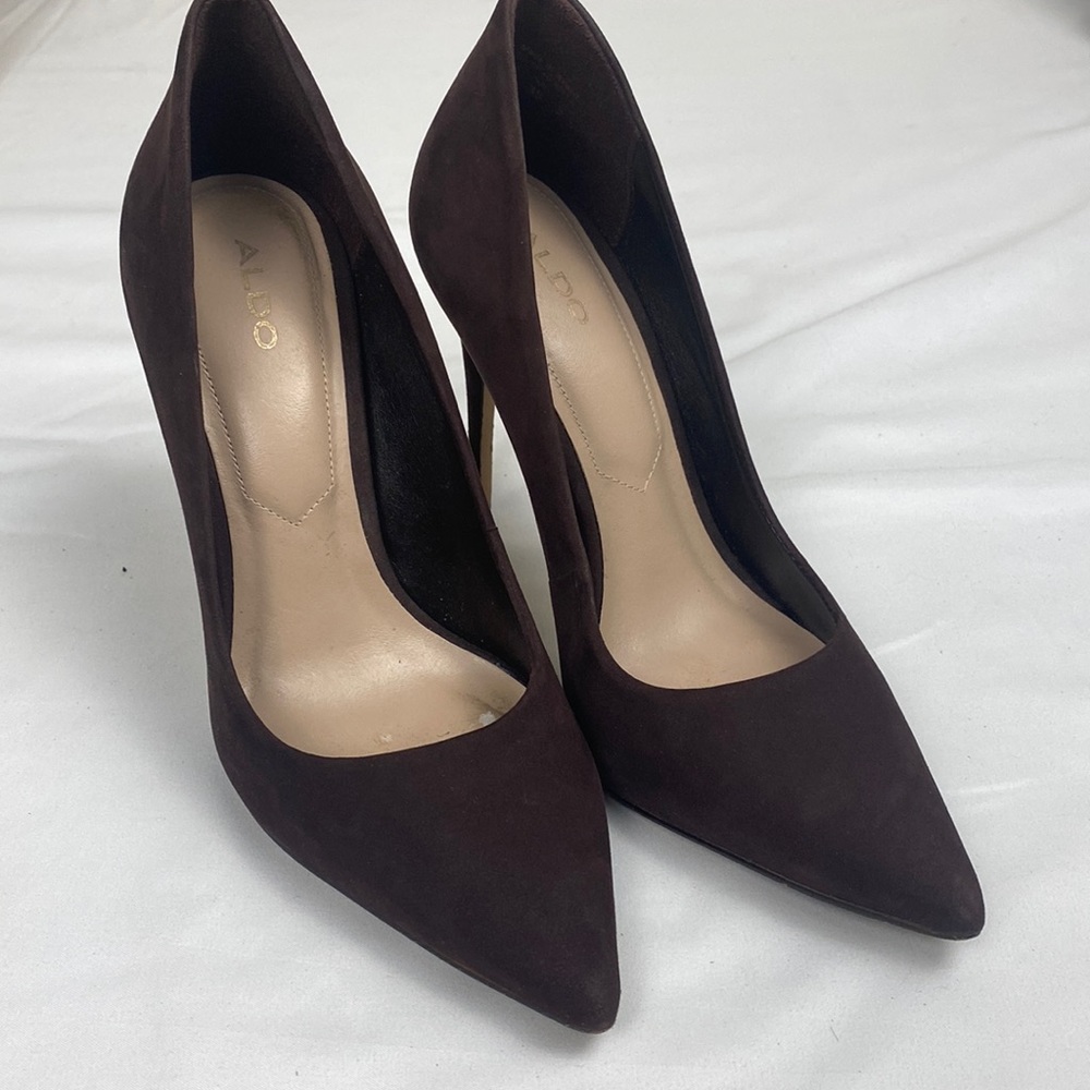 ALDO Chocolate Brown Pumps Size 5